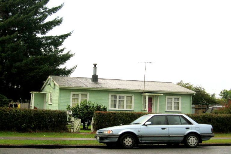 Photo of property in 75 Dalmeny Street, Tokoroa, 3420