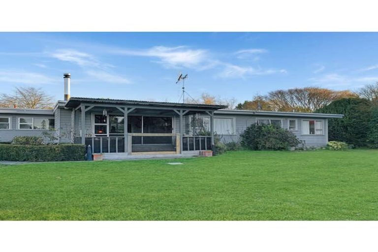 Photo of property in 1133 Queen Street East, Levin, 5571