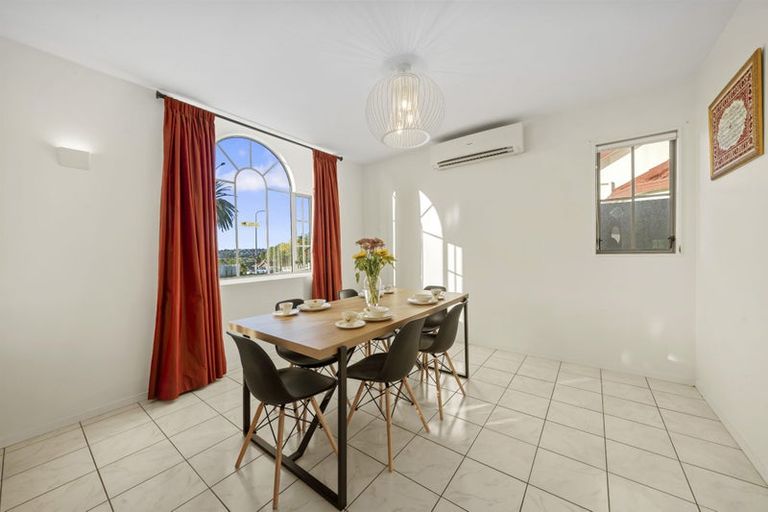Photo of property in 759 Chapel Road, Dannemora, Auckland, 2016