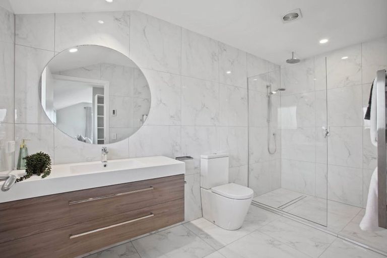 Photo of property in 138 Bucklands Beach Road, Bucklands Beach, Auckland, 2012