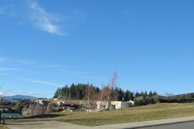 Photo of property in 93 Plantation Road, Wanaka, 9305