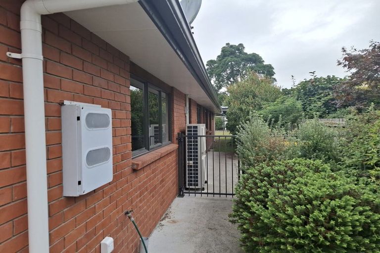 Photo of property in 8a Norfolk Drive, Cambridge, 3434