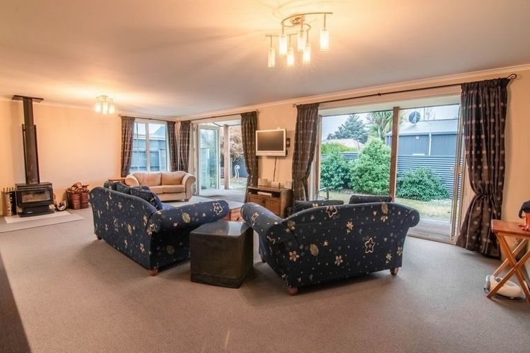 Photo of property in 3b Donegal Street, Cromwell, 9310