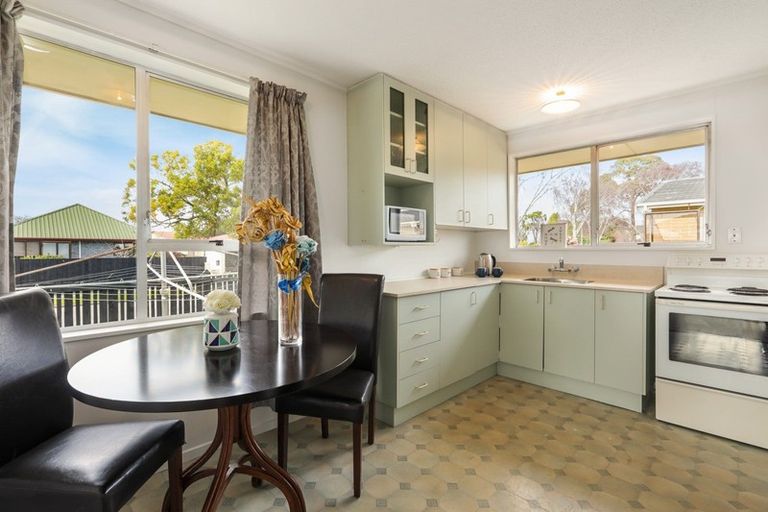 Photo of property in 39 Chipping Lane, Redwood, Christchurch, 8051