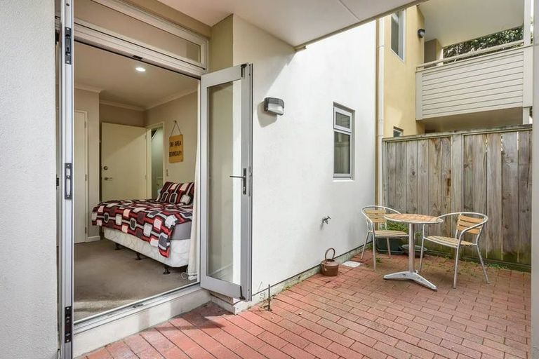 Photo of property in Marrakech Cafe, 46/305 Evans Bay Parade, Hataitai, Wellington, 6021