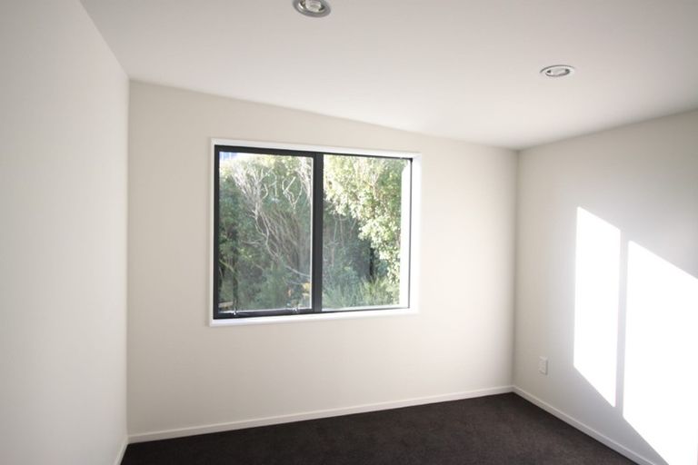 Photo of property in 69u7 Sheridan Terrace, Johnsonville, Wellington, 6037