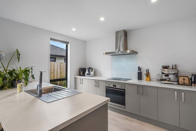 Photo of property in 31 Borthwick Street, Belfast, Christchurch, 8051