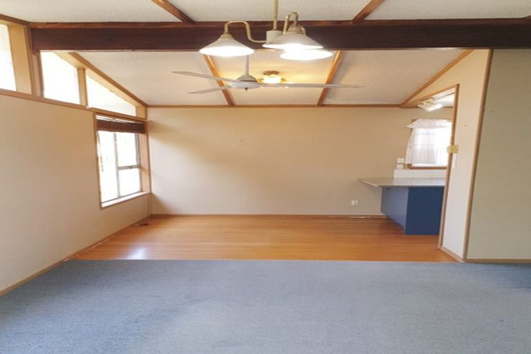 Photo of property in 105 Sycamore Drive, Sunnynook, Auckland, 0620