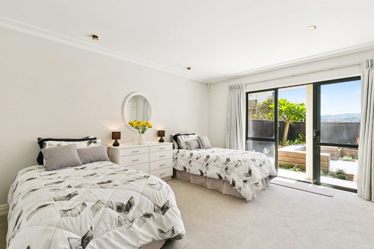 Photo of property in 3/22 Oriental Terrace, Oriental Bay, Wellington, 6011