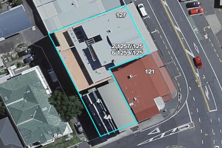 Photo of property in Endeavour Apartments, 11/125u Thorndon Quay, Pipitea, Wellington, 6011