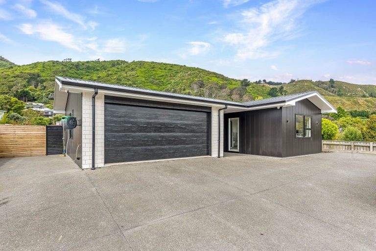 Photo of property in 91 Main Rd Clive, Clive, 4180
