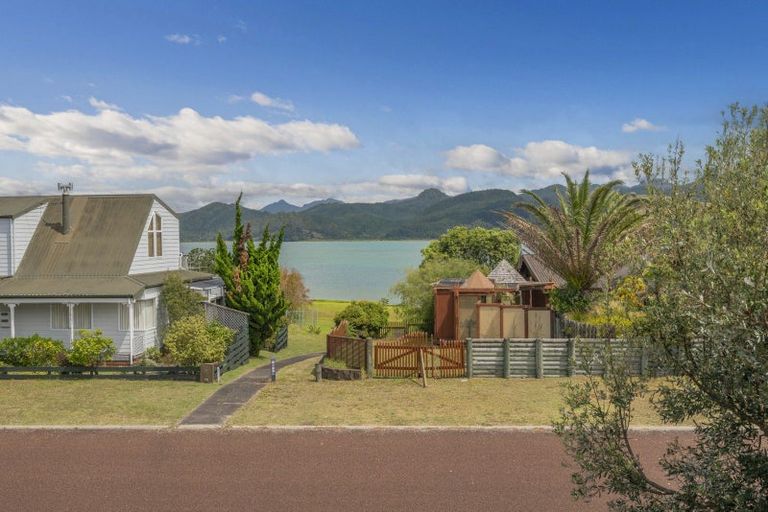 Photo of property in 15 Sheppard Avenue, Pauanui, Hikuai, 3579