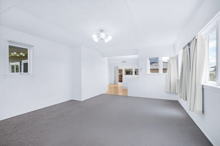 Photo of property in 55 Bandon Street, Frankton, Hamilton, 3204