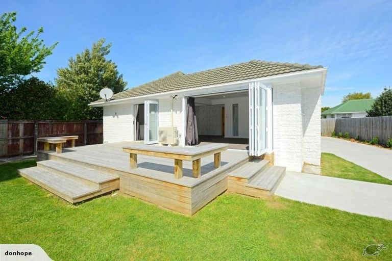 Photo of property in 8 Bellina Place, Broomfield, Christchurch, 8042