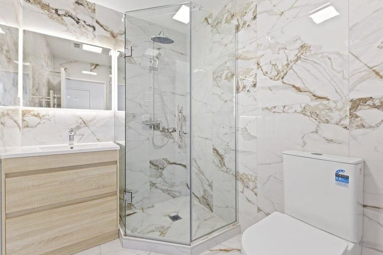 Photo of property in 543b Massey Road, Mangere, Auckland, 2022