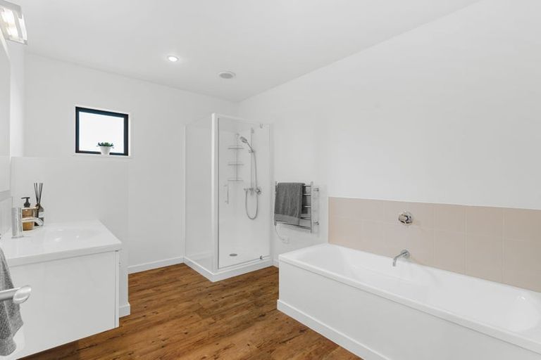 Photo of property in 193b Greers Road, Bryndwr, Christchurch, 8053