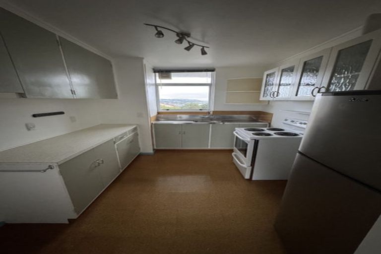 Photo of property in 23ub4 Rangitane Street, Maupuia, Wellington, 6022