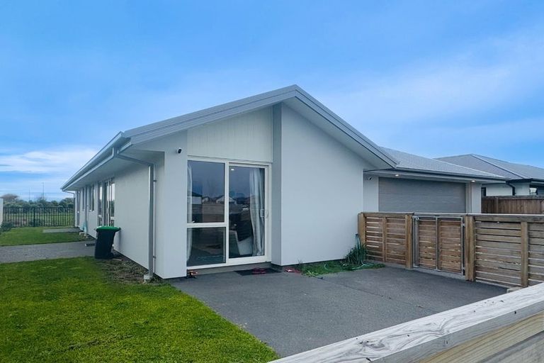 Photo of property in 24 Arapawa Street, Belfast, Christchurch, 8051