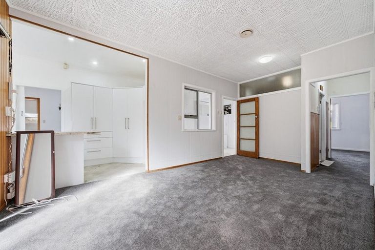 Photo of property in 1/324 Great South Road, Opaheke, Papakura, 2113