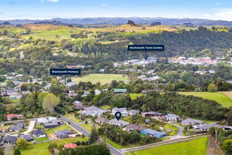 Photo of property in 83 Falls Road, Warkworth, 0910