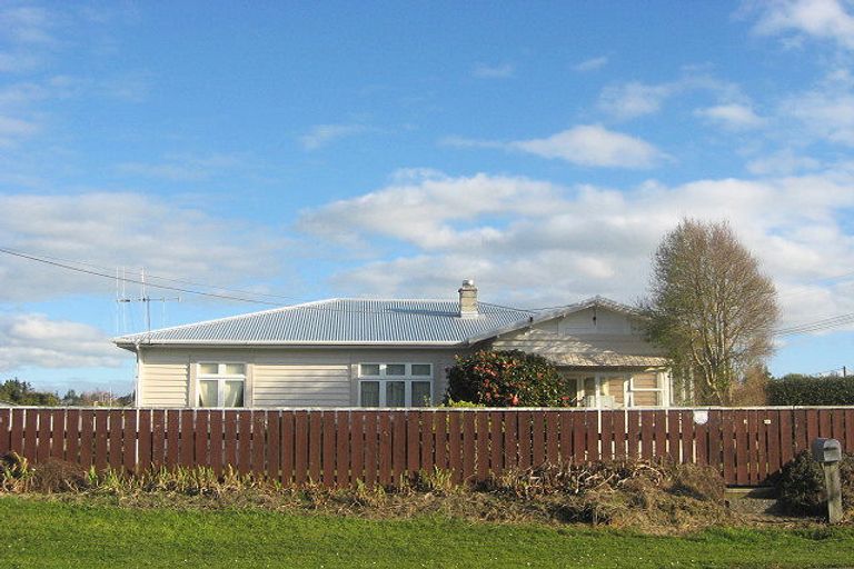 Photo of property in 3 Terrace Street, Marton, 4710