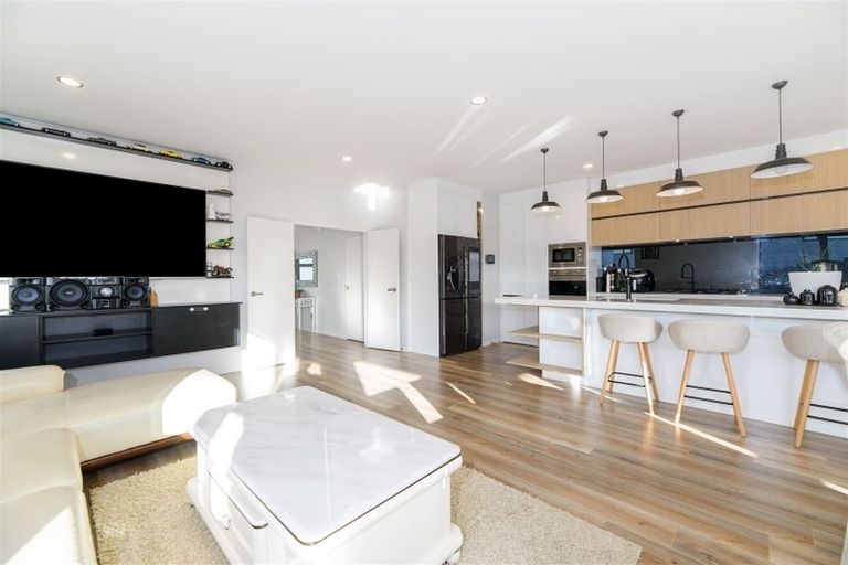 Photo of property in 13 Christella Street, Flat Bush, Auckland, 2019