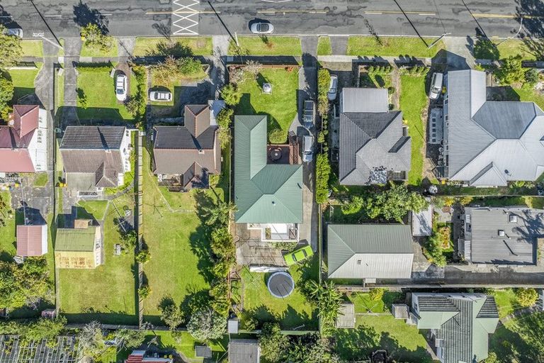 Photo of property in 30 Gardner Avenue, New Lynn, Auckland, 0600