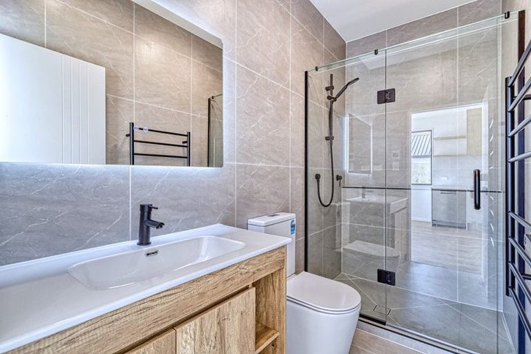 Photo of property in 20 Papai Lane, Massey, Auckland, 0614