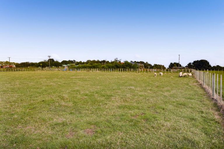 Photo of property in 239 Whakamara Road, Manutahi, Hawera, 4672