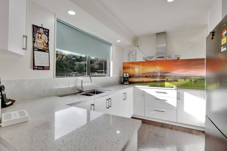 Photo of property in 1079 Racecourse Road, Te Awamutu, 3800