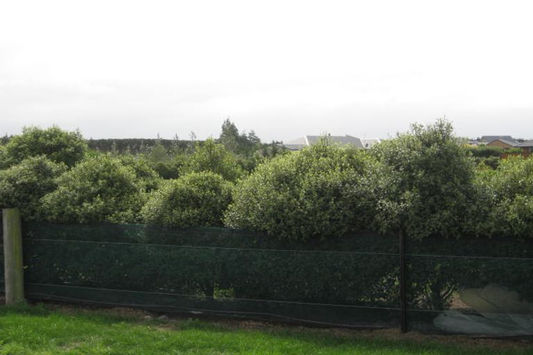 Photo of property in 4/675 East Maddisons Road, Rolleston, 7614