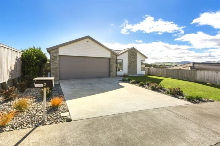 Photo of property in 2 Gennaker Lane, Whitby, Porirua, 5024