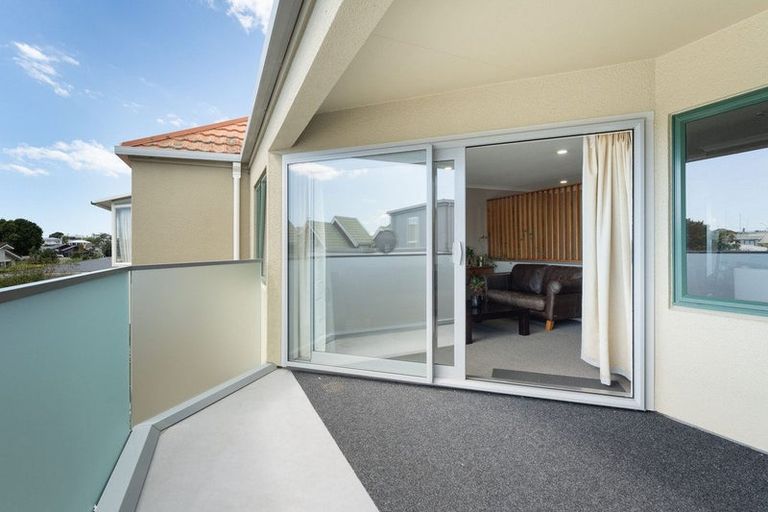 Photo of property in 33d Tawa Street, Mount Maunganui, 3116