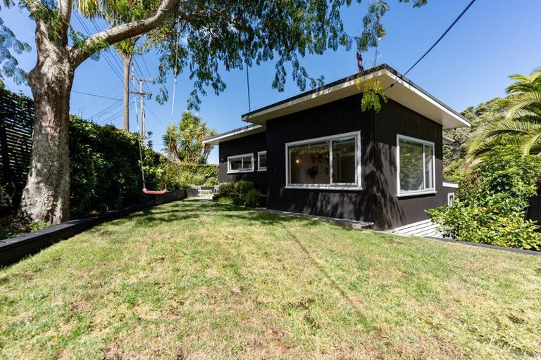Photo of property in 18 Hastings Road, Mairangi Bay, Auckland, 0630
