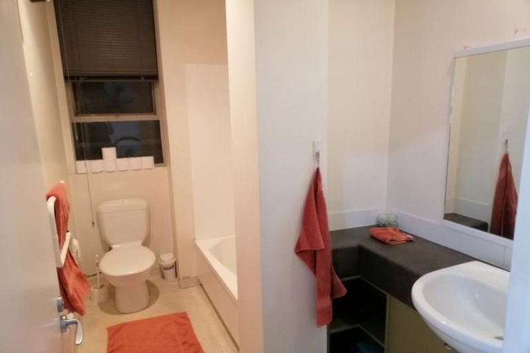 Photo of property in Hume House, 25/152u The Terrace, Wellington Central, Wellington, 6011