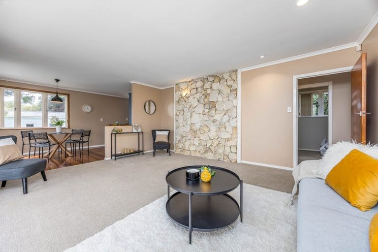 Photo of property in 456 Don Buck Road, Massey, Auckland, 0614