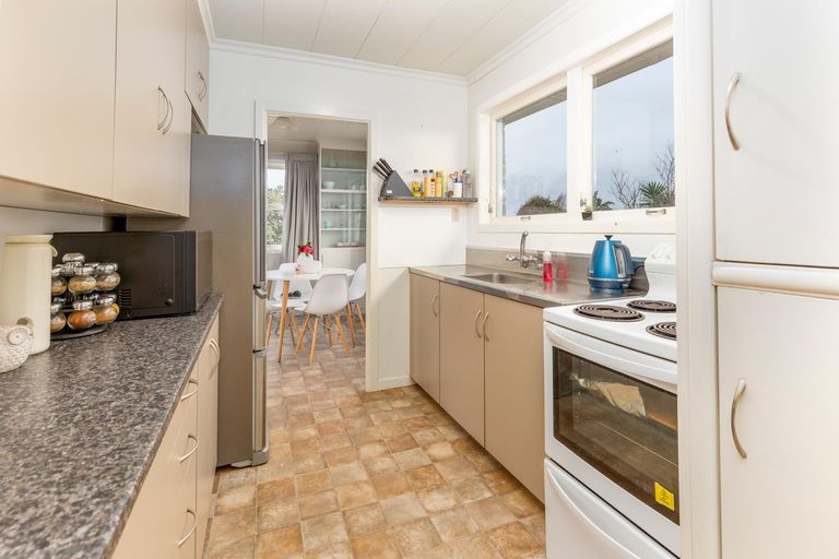 Photo of property in 1 Bella Villa Drive, Waiuku, 2123