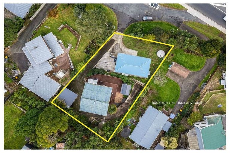 Photo of property in 628 Whangaparaoa Road, Stanmore Bay, Whangaparaoa, 0932
