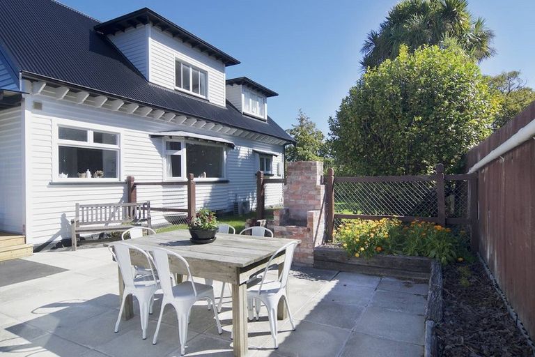 Photo of property in 214 Fitzgerald Avenue, Christchurch Central, Christchurch, 8011