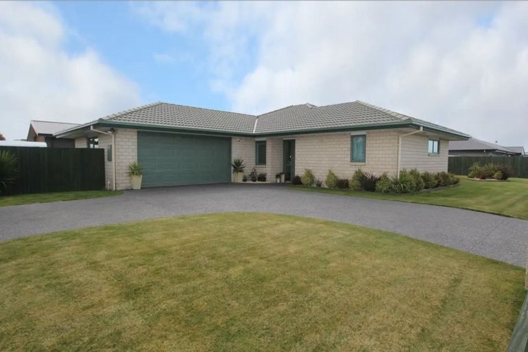 Photo of property in 176 Lowes Road, Rolleston, 7614