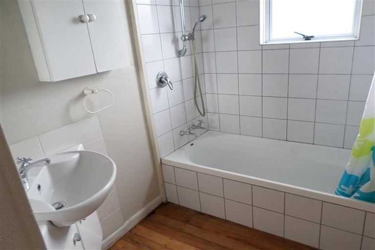 Photo of property in 18 Coulter Street, Linwood, Christchurch, 8062