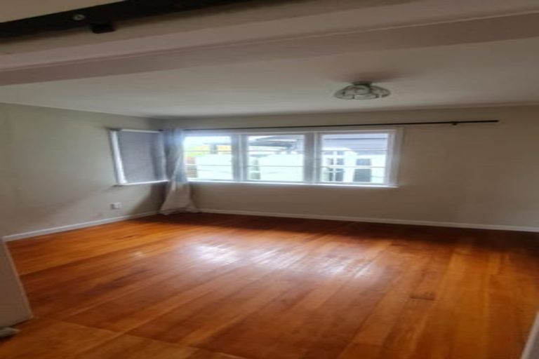 Photo of property in 1/18 Parker Avenue, New Lynn, Auckland, 0600