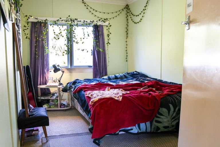 Photo of property in 42 Falcon Street, Palmerston, 9430