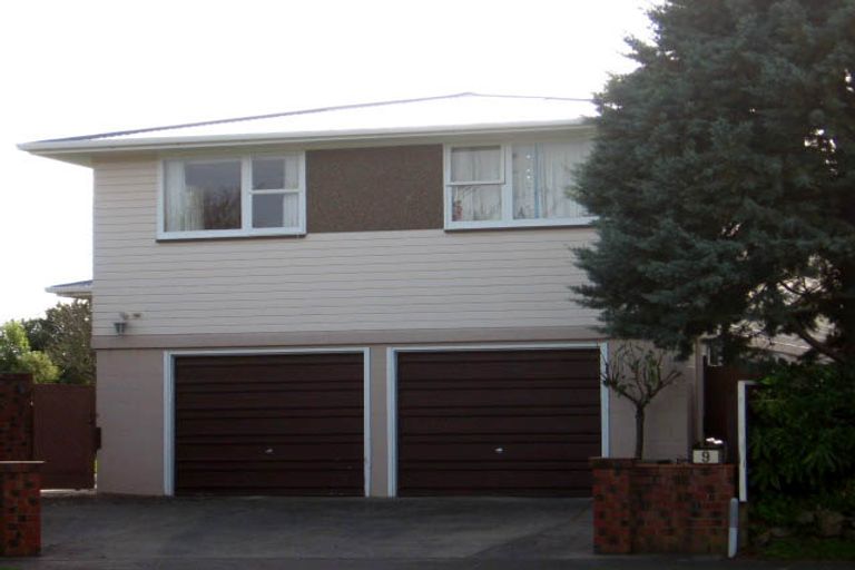 Photo of property in 9 Rakino Place, Awapuni, Palmerston North, 4412
