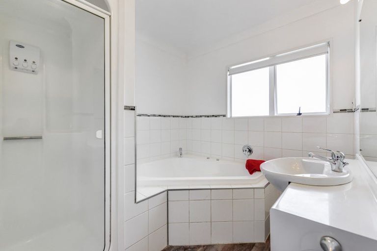 Photo of property in 4 Charles Henry Place, Harrowfield, Hamilton, 3210