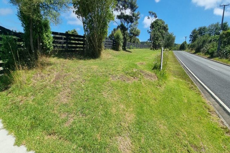 Photo of property in 389 Rimmer Road, Helensville, 0875