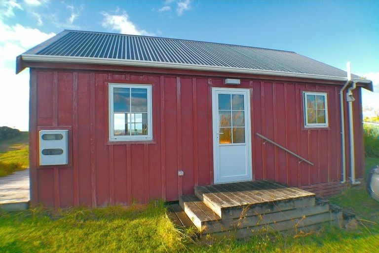 Photo of property in 107c Hall Road, Tinopai, 0593