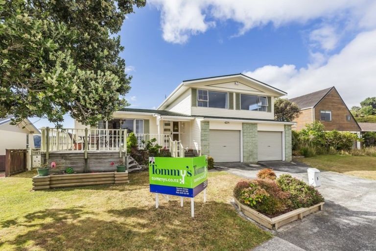 Photo of property in 9 The Sounding, Whitby, Porirua, 5024