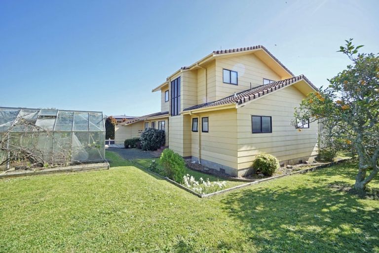 Photo of property in 84 Town Point Road, Maketu, 3189