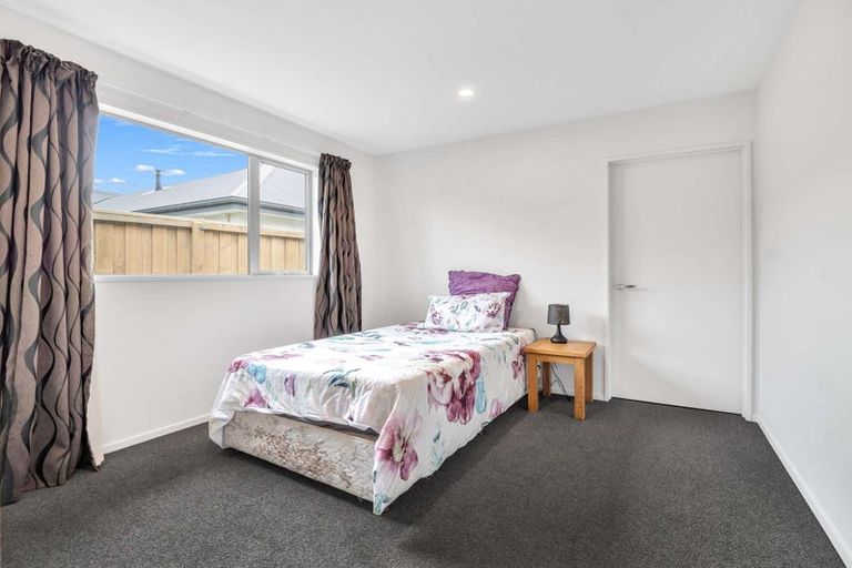 Photo of property in 25 Farnborough Way, Rolleston, 7615